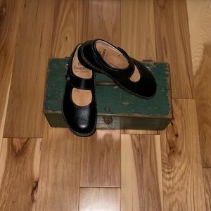 Finn Comfort Laval Black Leather Mary Jane Shoes